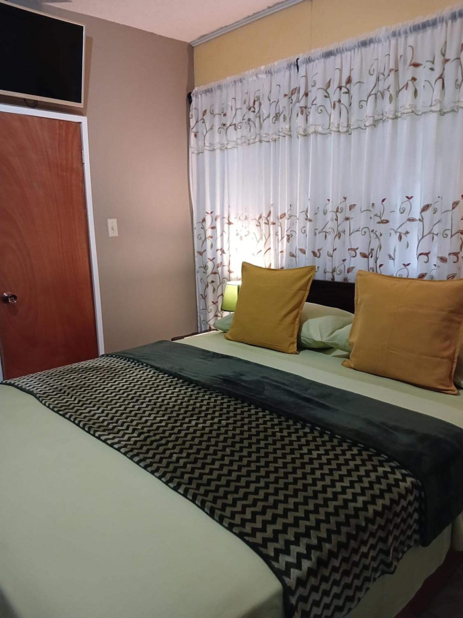Ultimate Freedom Bed And Breakfast Santa Cruz Kültér fotó